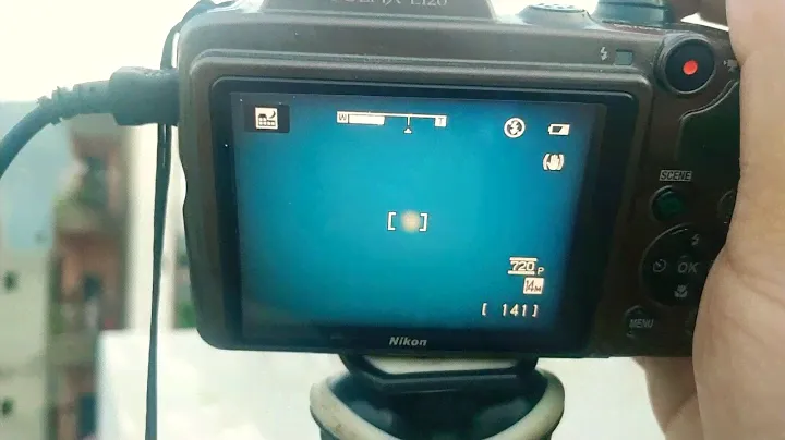 Nikon L120 zoom test (moon)
