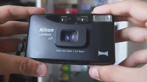 Обзор Nikon Lite Touch AF/AF 600