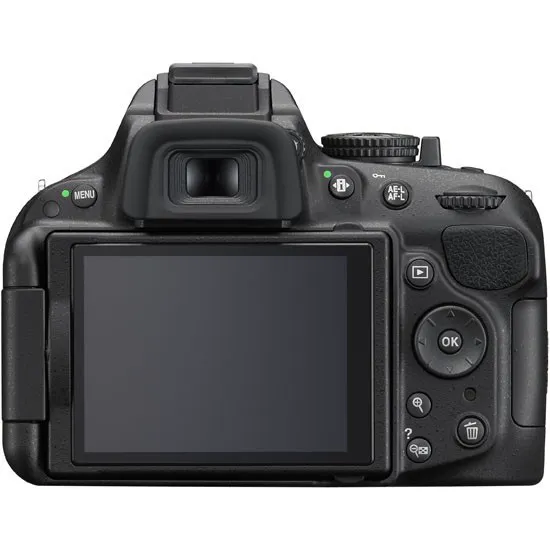 Nikon D5100 Kit 18-140VR