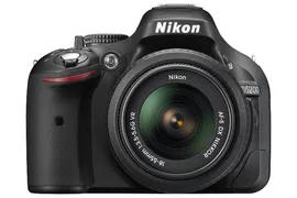 Любительская зеркальная фотокамера Nikon D5200 Kit AF-S DX 18-55 VR II