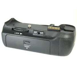 Батарейный блок JJC JC-D300 для камер Nikon D300 / D700