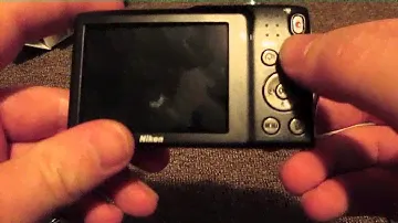 Распаковка Nikon Coolpix S3300
