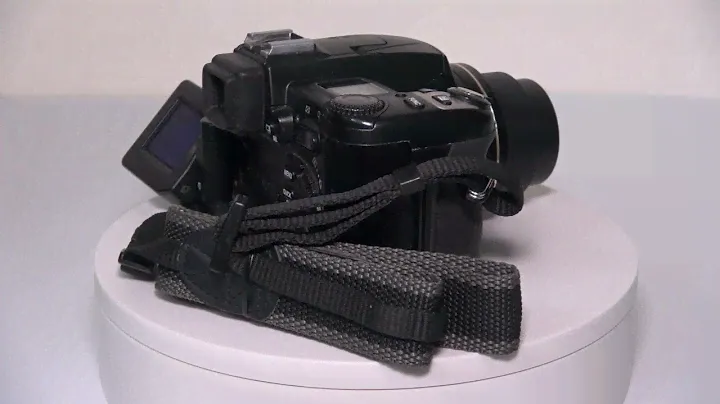 使用過 Nikon COOLPIX 5700 E5700  數位相機 功能正常