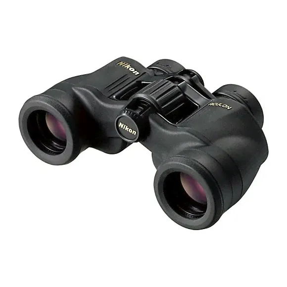 Бинокль Nikon Aculon A211 7*35-0