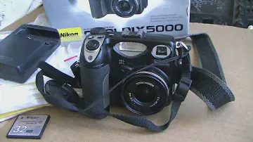 Nikon Coolpix 5000...  2/3 матрицы за 1099 $