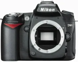 Зеркальная фотокамера Nikon D90 Body