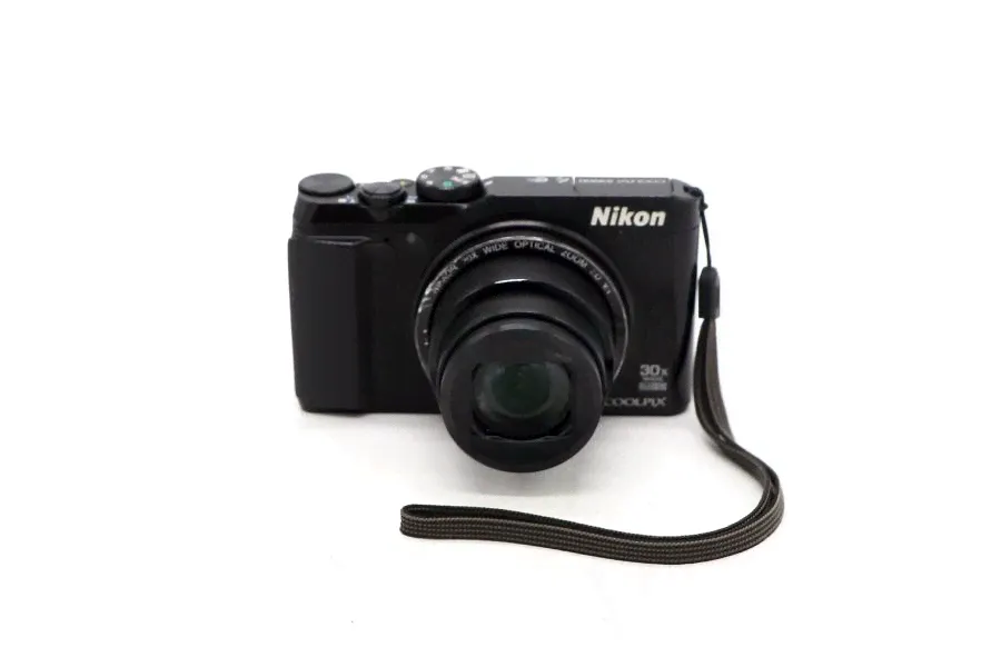 Nikon Coolpix S9900-1