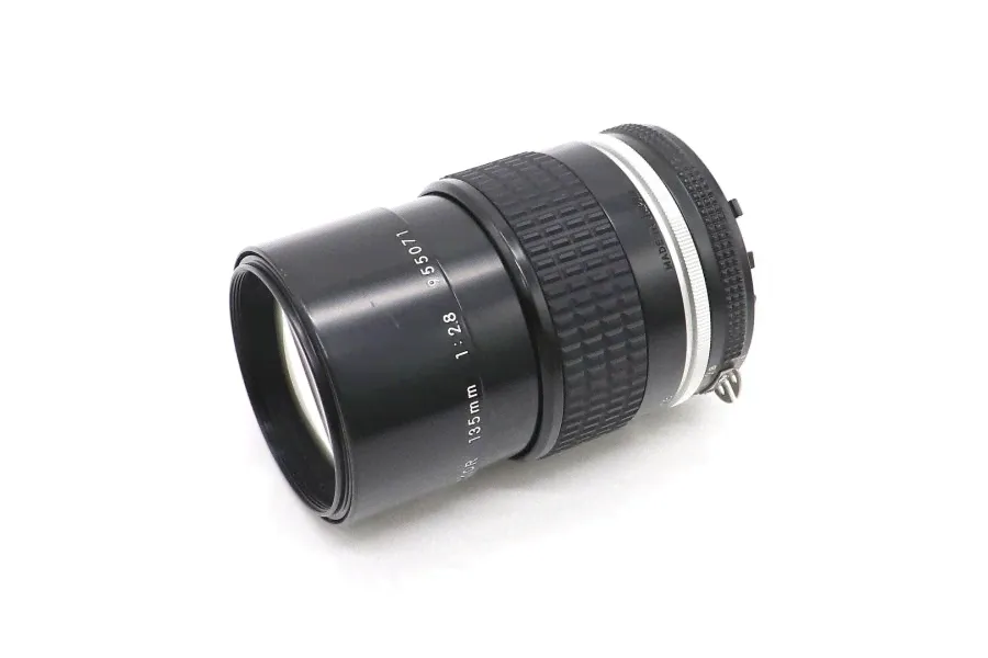 Nikon 135mm f/2.8 Nikkor