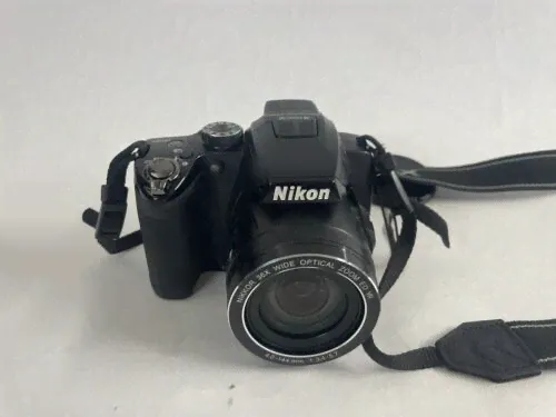 Nikon Coolpix P500 12.1MP Digital Camera - Black - Parts Comes With Battery-0