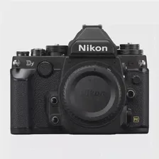 Зеркальный фотоаппарат Nikon Df Body Black