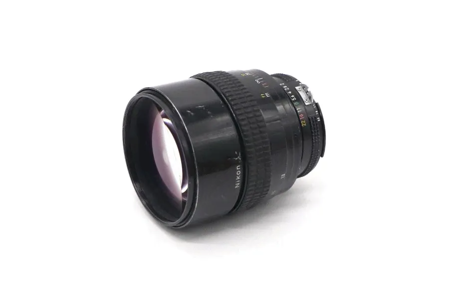 Nikon 135mm f/2 Nikkor-0