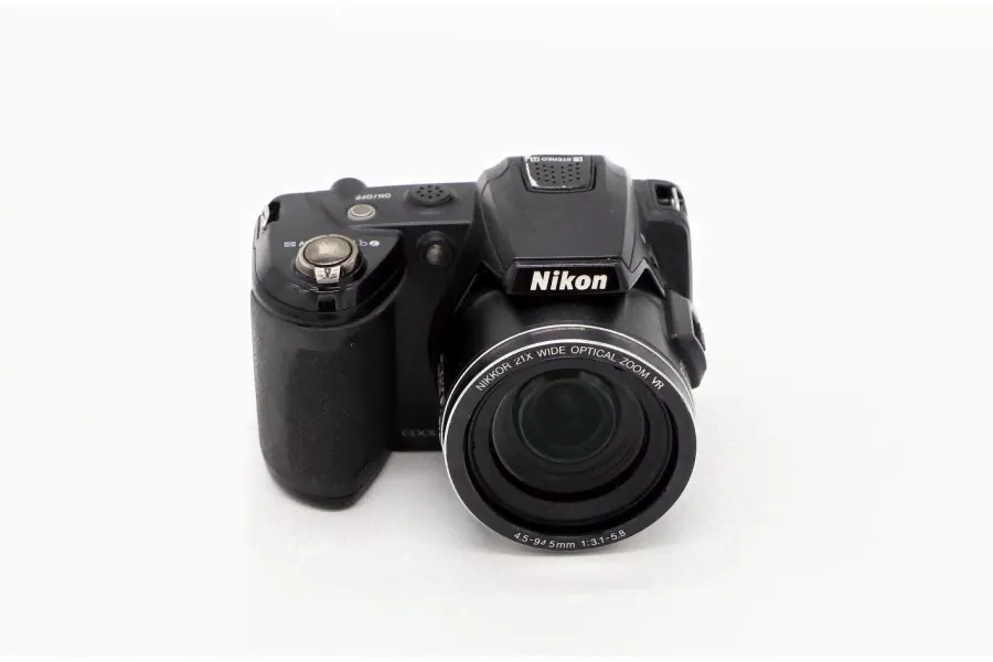 Nikon Coolpix L120-1