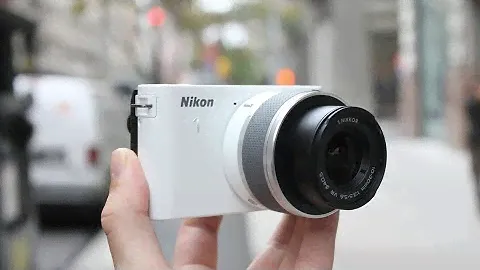 Стоит ли покупать Nikon J1 в 2022 году? (с видео примерами)