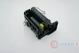 Батарейный отсек Nikon CoolPix L100 (разборка)